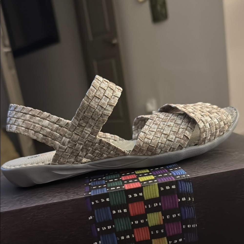 Bernie Mev - BALMY - Sandals - Sand Shimmer - EUR 38=US 7 - BRAND NEW‼️
